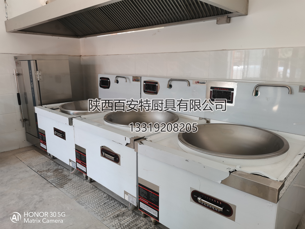 平凉市崆峒区八所学校厨房设备整体工程